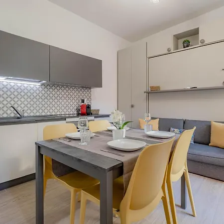 Διαμέρισμα Volta - *